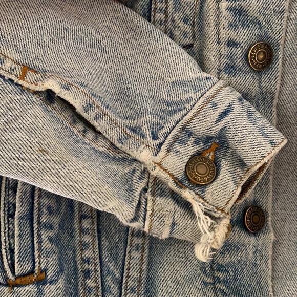 Levi’s Jean jacket - Picture 5 of 6